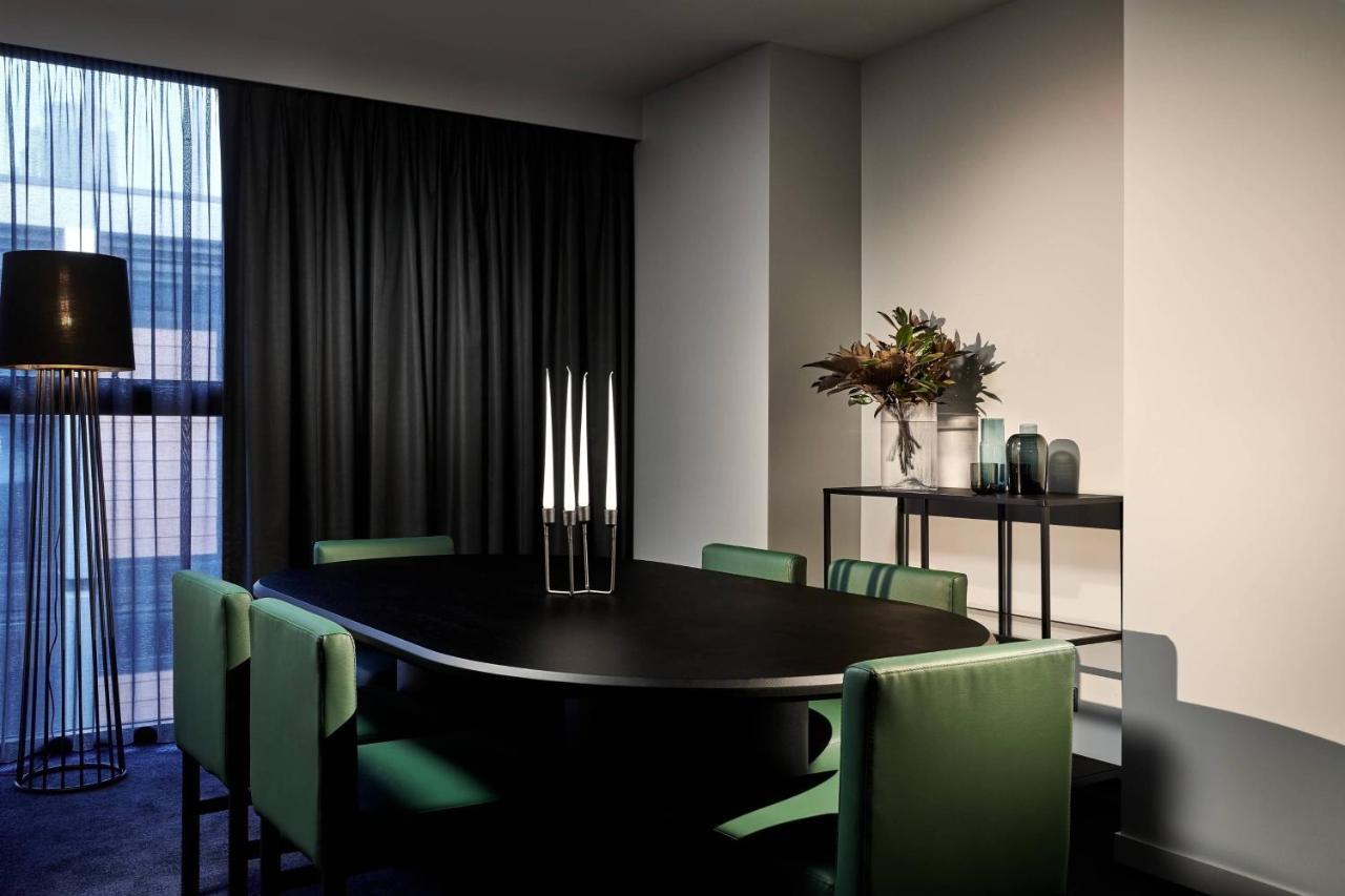 Midnight Hotel, Autograph Collection Канберра Екстер'єр фото The dining room