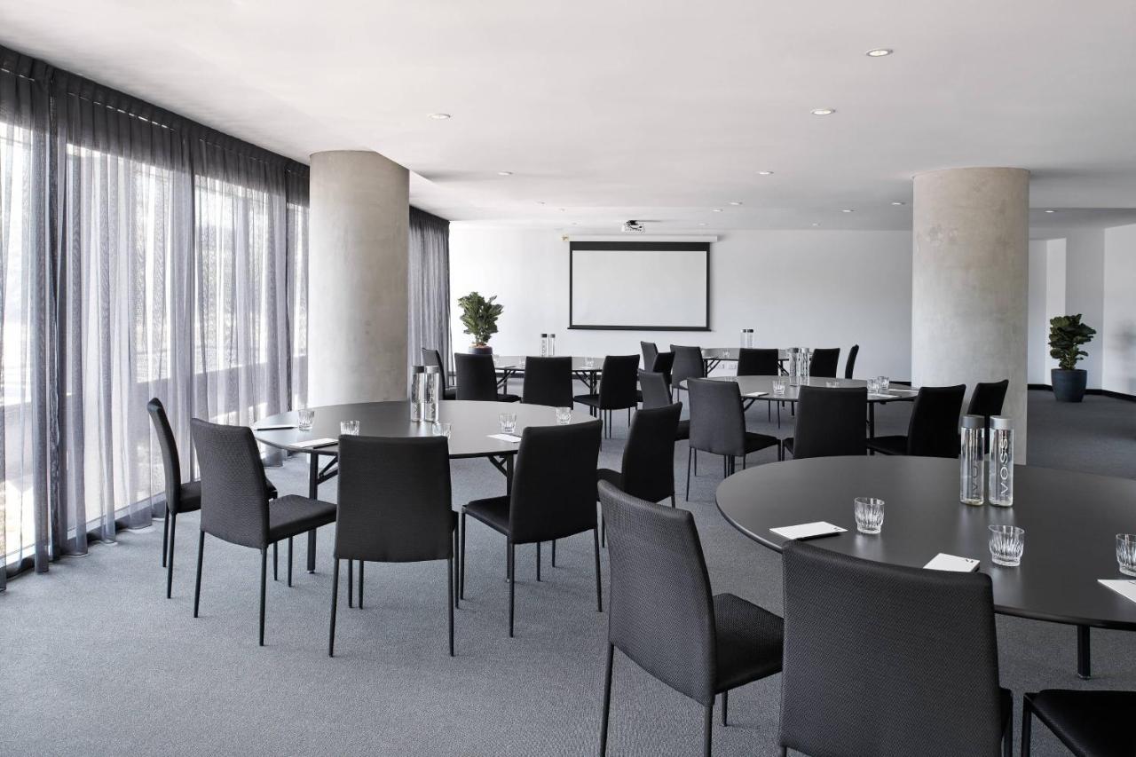 Midnight Hotel, Autograph Collection Канберра Екстер'єр фото The Boardroom at the National Portrait Gallery